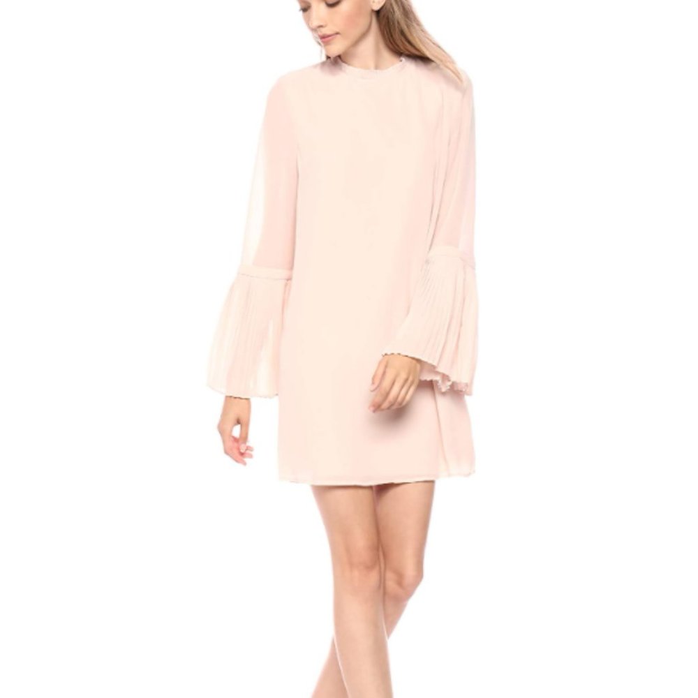 NWT Pleated CUPCAKES AND CASHMERE Shift Dress S